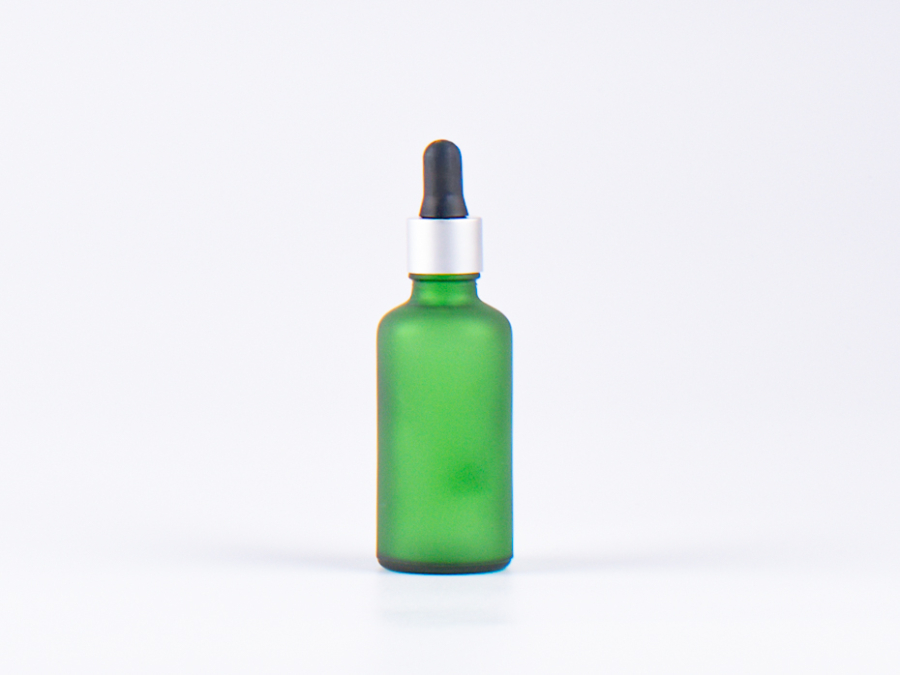 Grünglasflasche 50ml, mit Pipette silber-matt